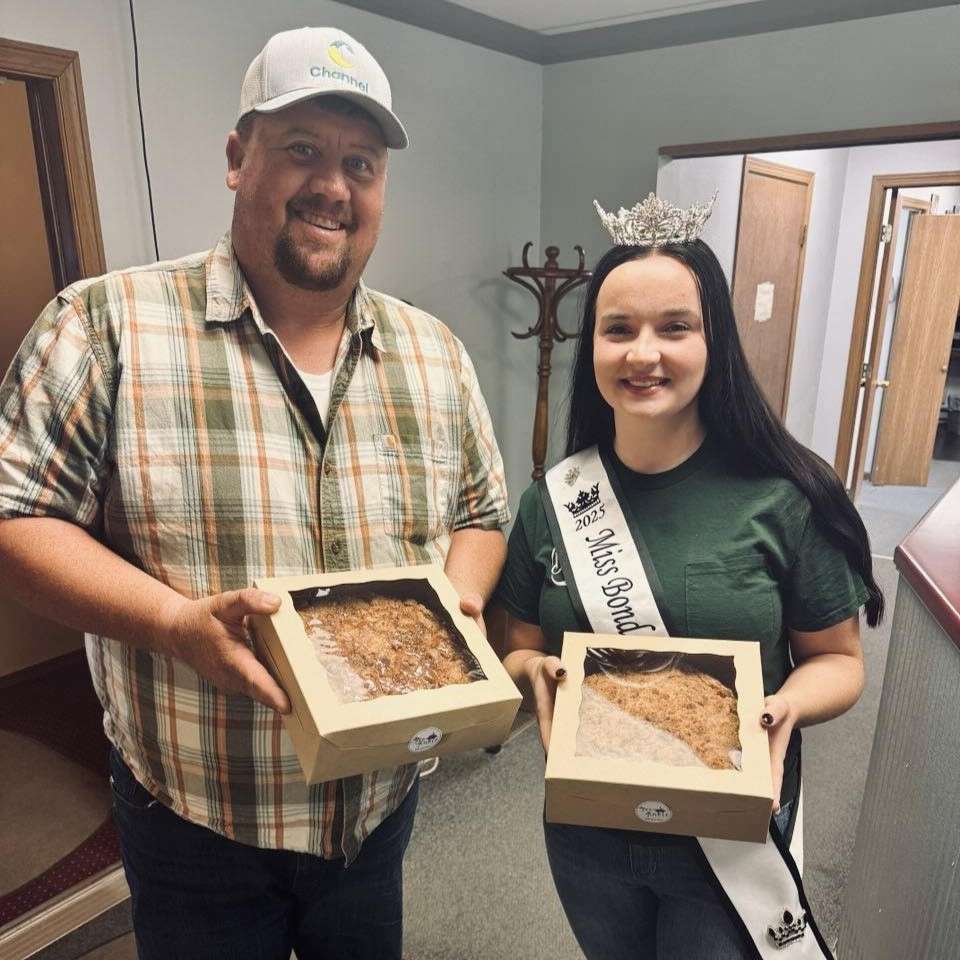 Hundreds... thousands?... tuned in to WGEL Tuesday morning to hear Fair Board President Justin Jefferson and Miss Bond County Kylie Doll sell their pies!